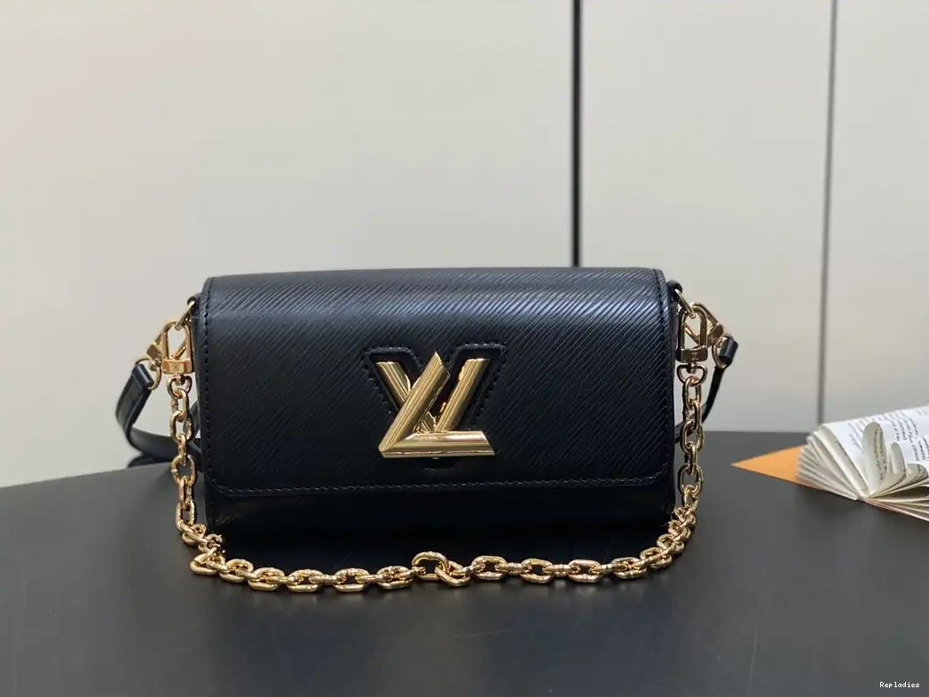 TWIST-19*10.5*6.5cm LOUIS VUITTON 0521